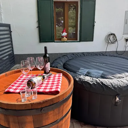 Holiday home Kuca Za Odmor Krasnica *